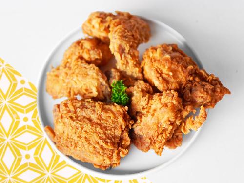 Ayam Goreng Magu Magu: Rasa yang Menghantarkan Kenangan di Cilacap